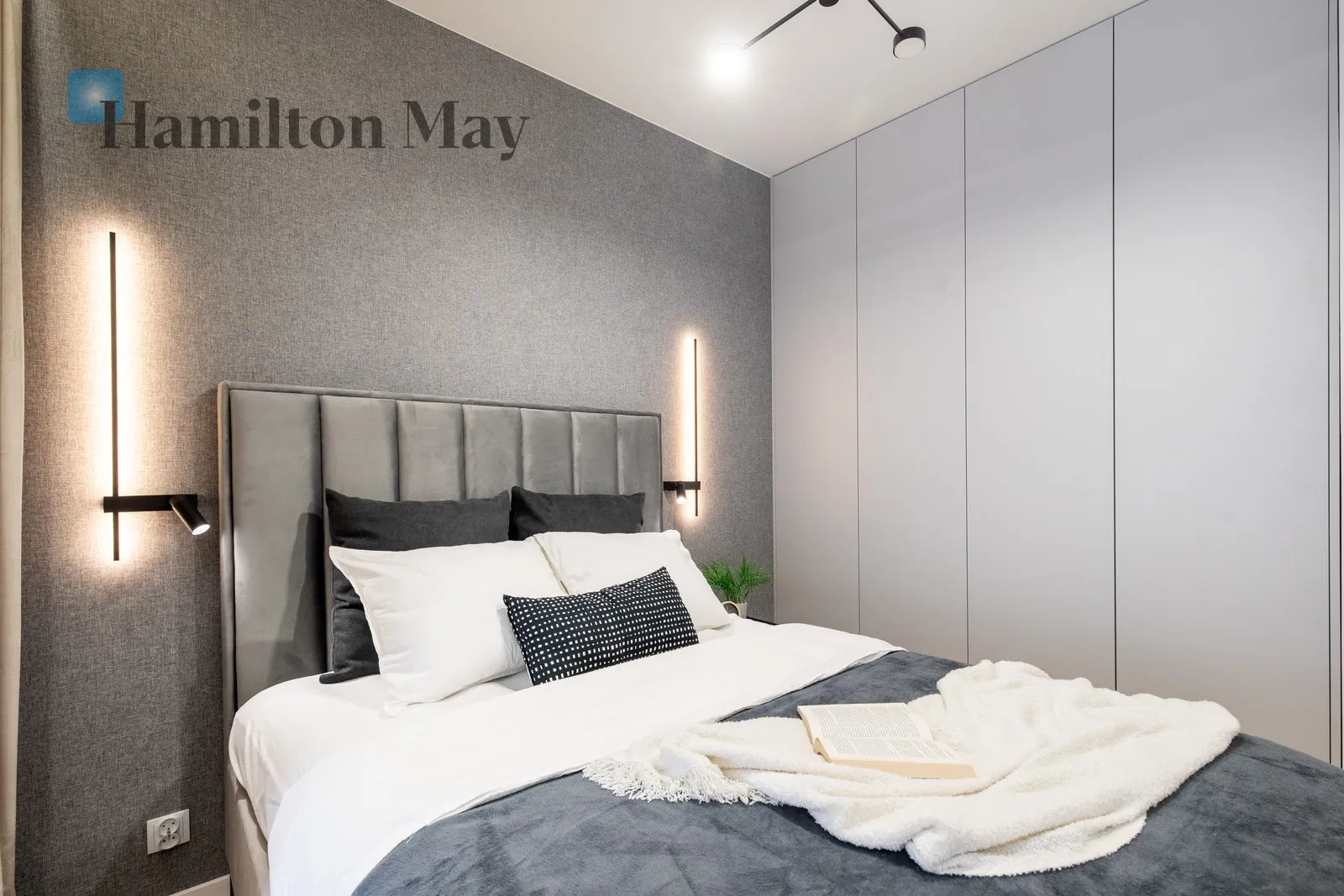 Nowoczesne 2-pokojowe mieszkanie z balkonem i klimatyzacją | Centrum Krakowa | Wysoki standard - slider