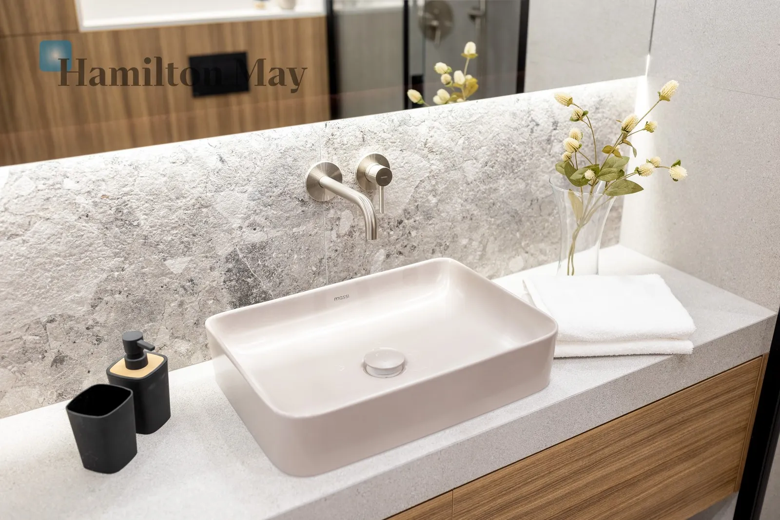 Nowoczesne 2-pokojowe mieszkanie z balkonem i klimatyzacją | Centrum Krakowa | Wysoki standard - slider