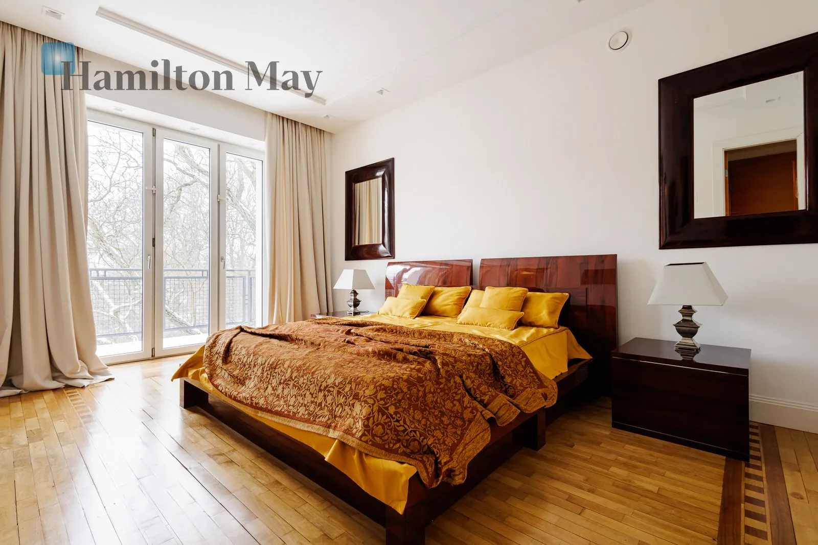 Subregion: Saska Kępa Distance to centre: 2.88 km Level: 2 Price: 5500 PLN Bedrooms: 1 Bathrooms: 1 Size: 80m2 Price/m2: 69 PLN - slider