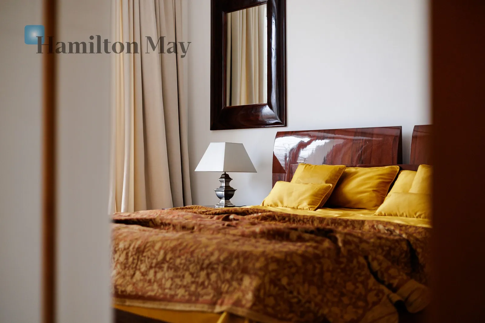 Region: Praga-Południe Subregion: Saska Kępa Distance to centre: 2.88 km Level: 2 Price: 5500 PLN Bedrooms: 1 Bathrooms: 1 - slider