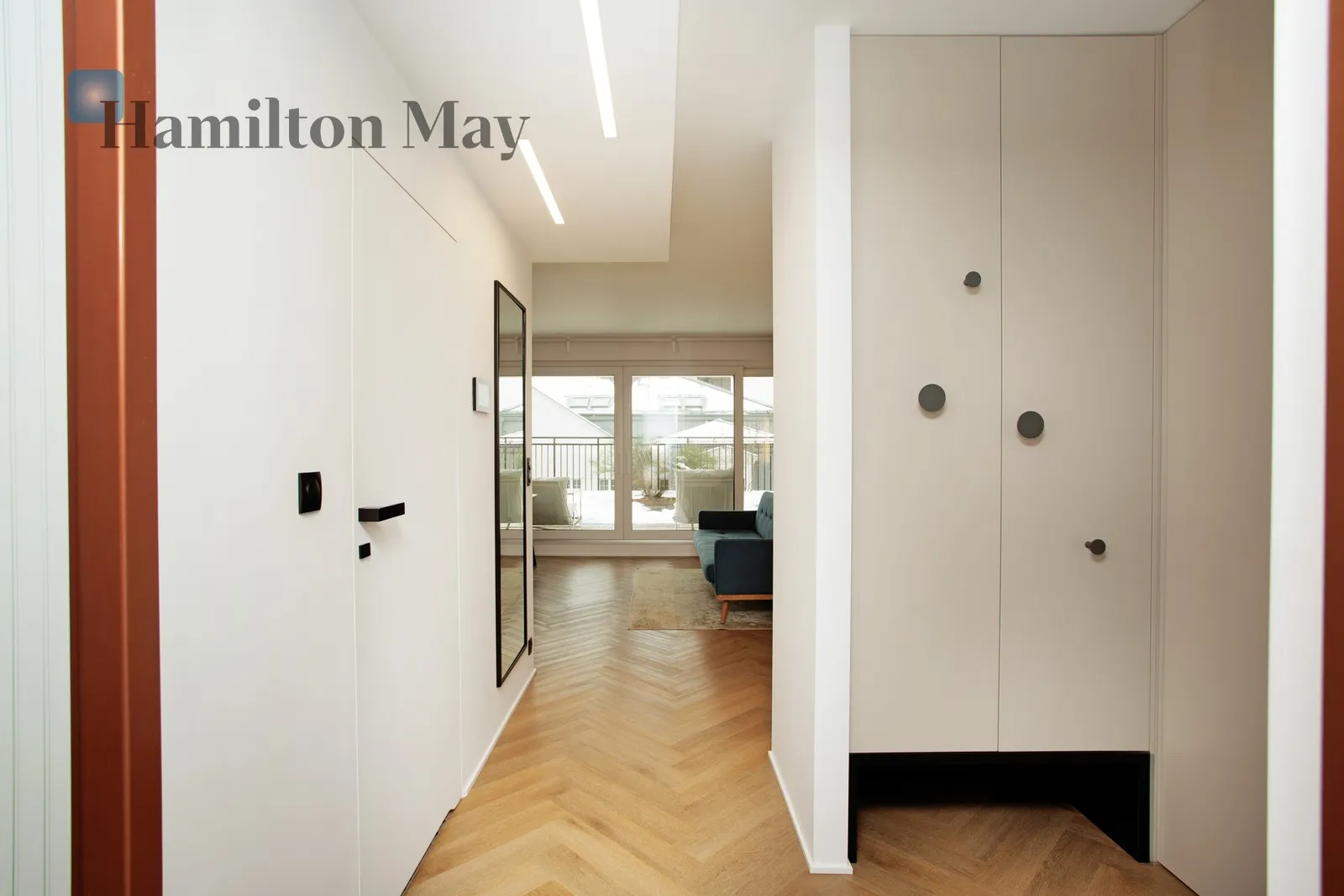 Beautiful apartment with gym, cinema room and garage | BROWAR KLEPARZ - slider