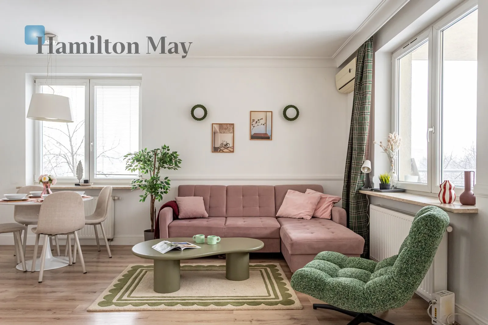 City: Warszawa Street: Meksykańska Region: Praga-Południe Distance to centre: 3.3 km Level: 5 Price: 3650 PLN Bedrooms: 1 Bathrooms: 1 Size: 54m2 Price/m2: 68 PLN - slider