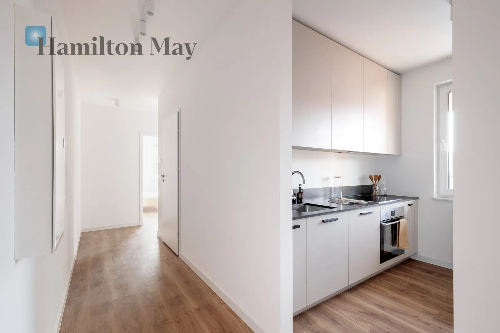 Функціональні та світлі 3 кімнати | Балкон | Гараж | Зелене оточення - slider