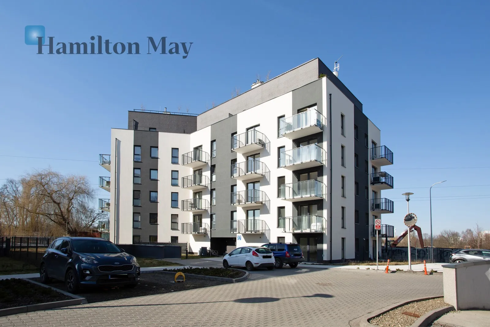 Nowoczesne 4-pokojowe mieszkanie z miejscem postojowym w garażu podziemnym przy ul. Rydlówka w Krakowie - slider