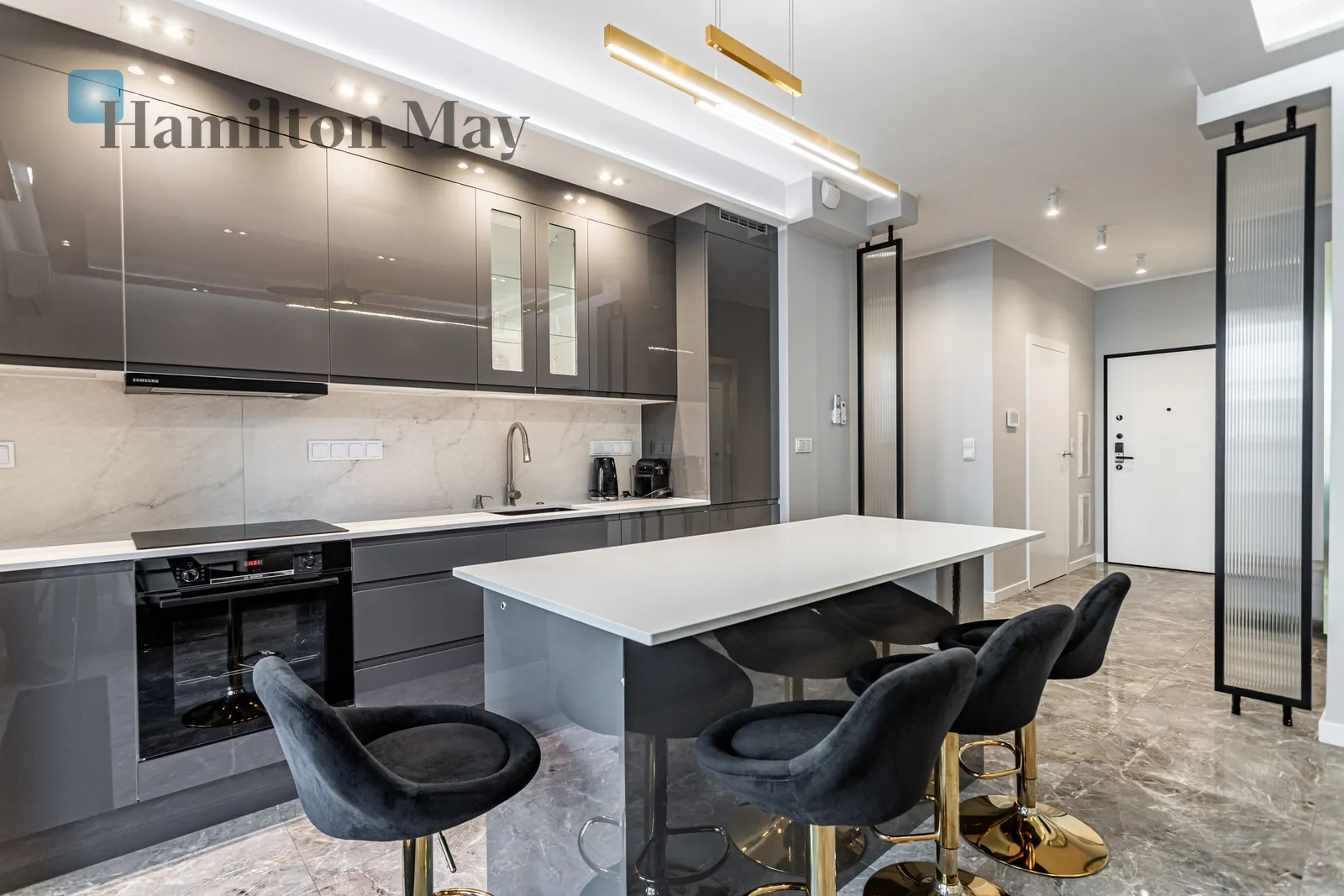 Luksusowy apartament z 85 metrowym tarasem  - slider