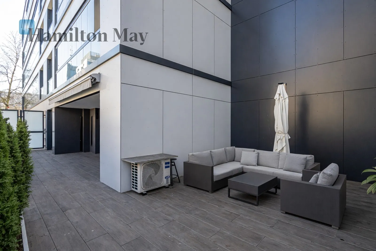 Luksusowy apartament z 85 metrowym tarasem  - slider