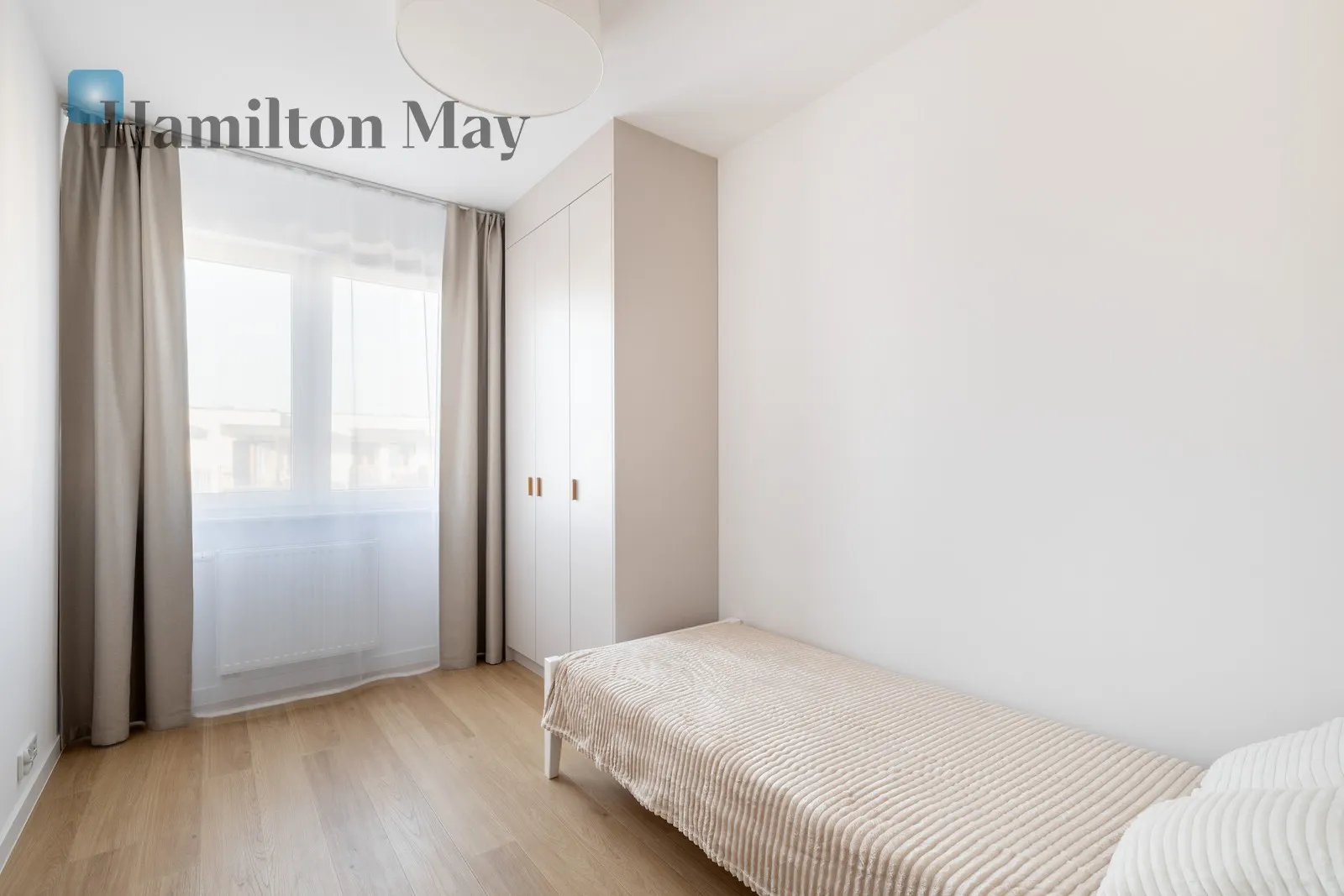 Region: Podgórze Subregion: Płaszów Distance to centre: 4.69 km Level: 5 Price: 3300 PLN - slider