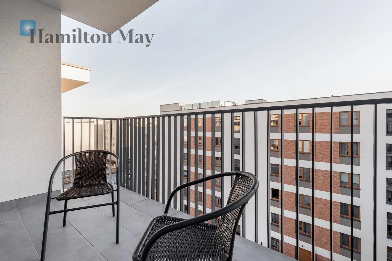 City: Kraków Street: Myśliwska Region: Podgórze Subregion: Płaszów - slider