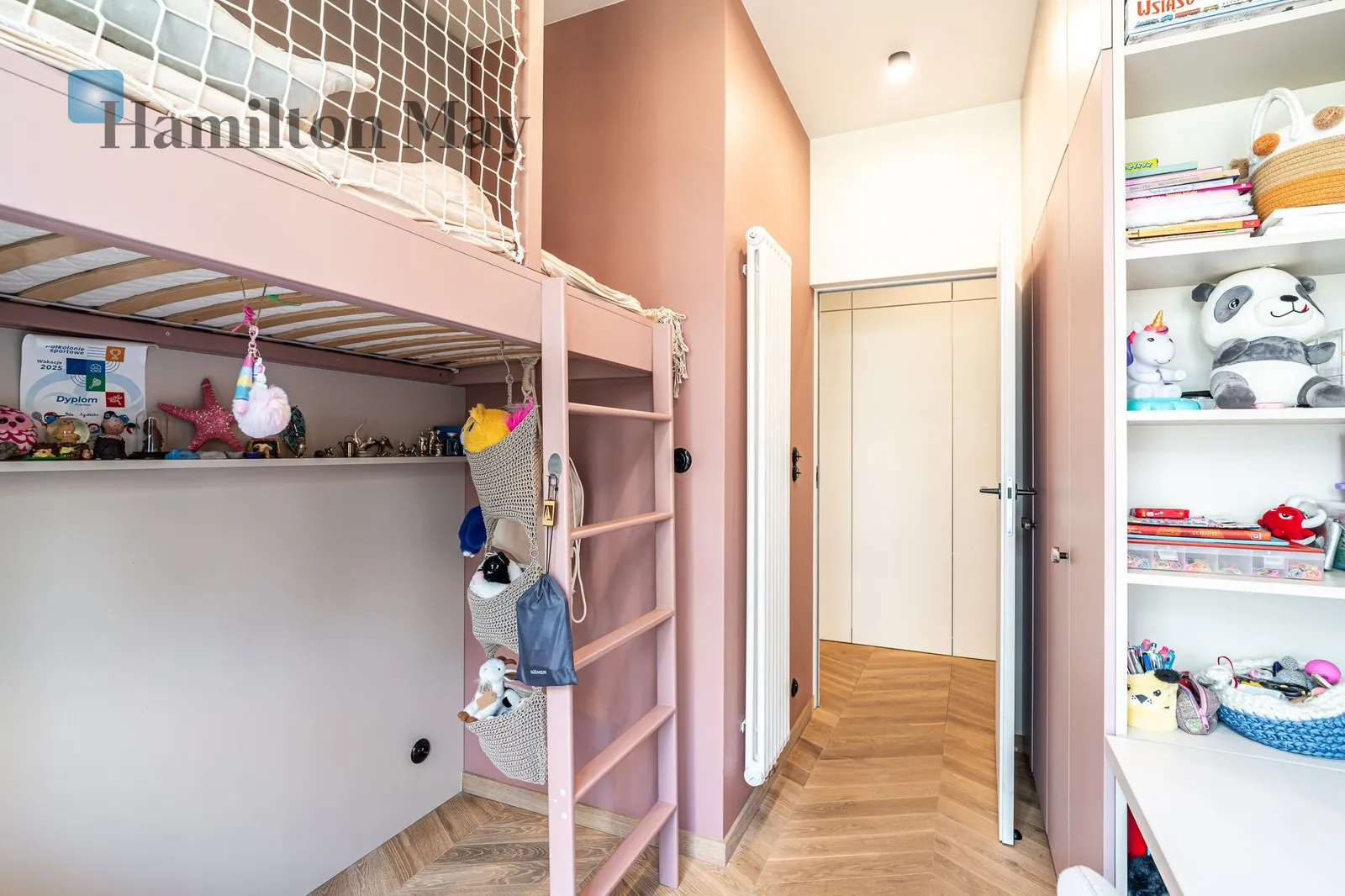 A beautiful apartment with a large terrace for sale in Zabłocie - slider