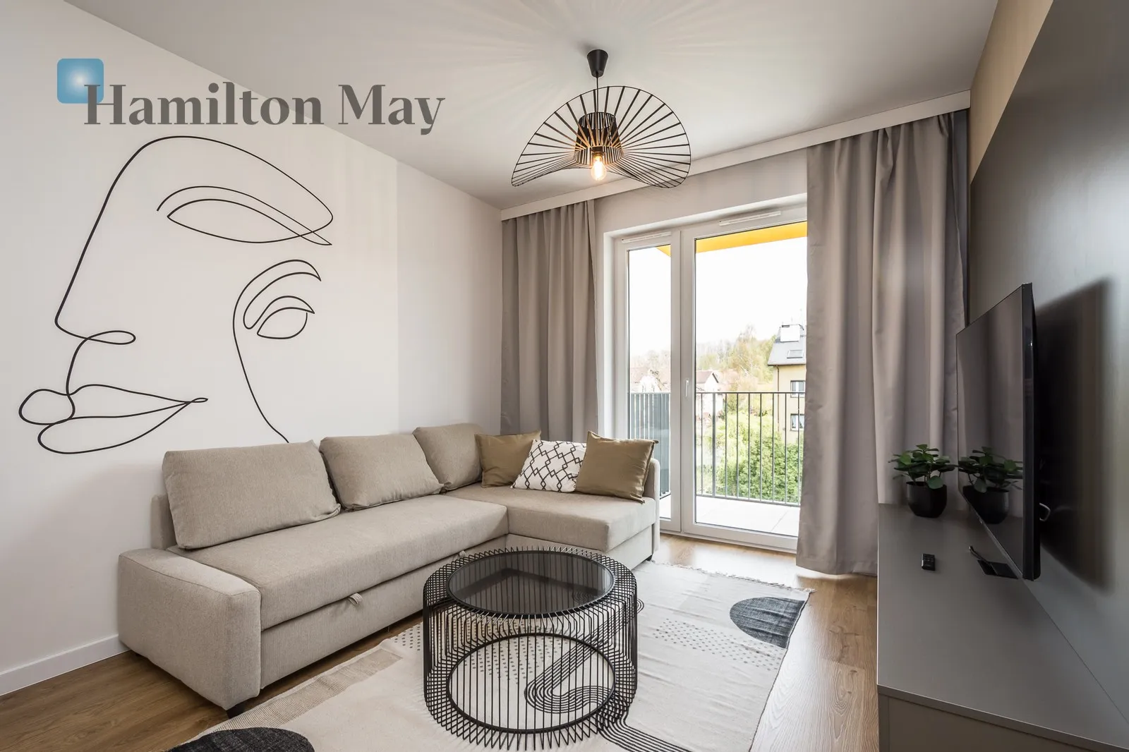 City: Kraków Street: Obozowa Region: Łagiewniki-Borek Fałęcki Distance to centre: 5.83 km Level: 3 Price: 3500 PLN Bedrooms: 1 - slider