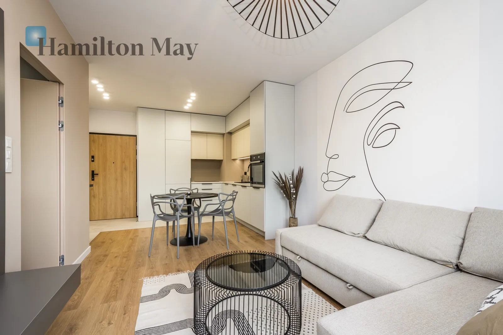 Region: Łagiewniki-Borek Fałęcki Distance to centre: 5.83 km Level: 3 Price: 3500 PLN Bedrooms: 1 Bathrooms: 1 Size: 36m2 - slider