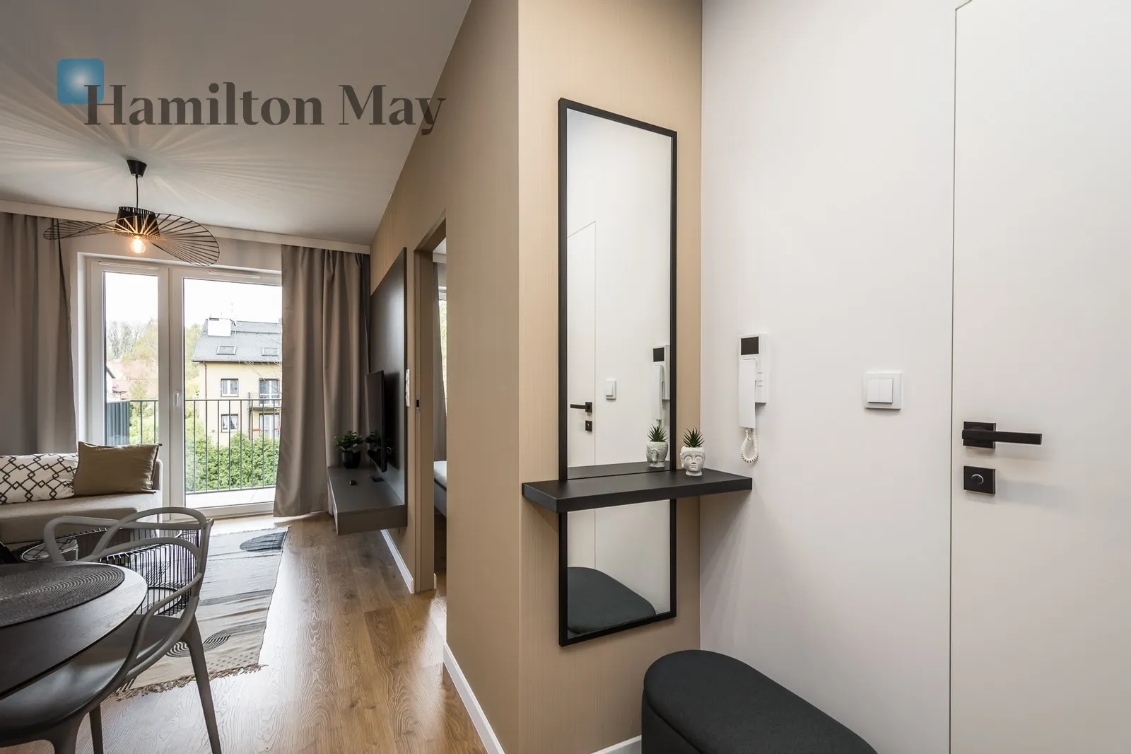 Region: Łagiewniki-Borek Fałęcki Distance to centre: 5.83 km Level: 3 Price: 3500 PLN Bedrooms: 1 - slider