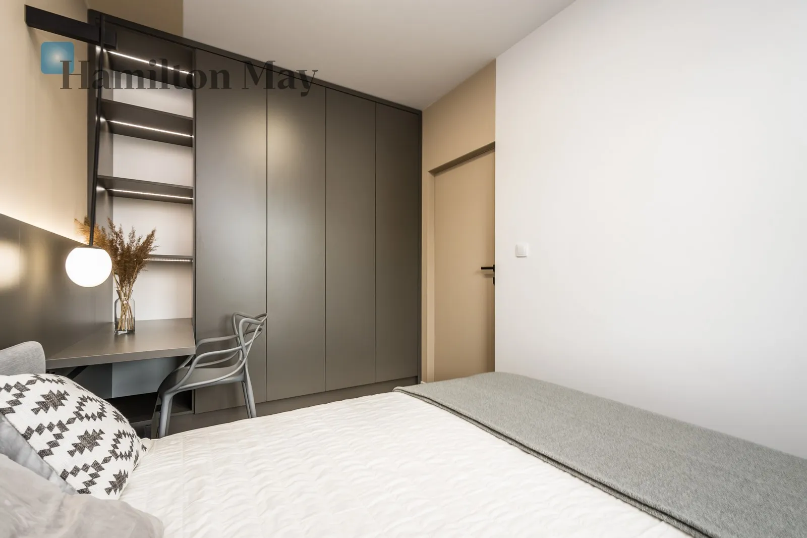 Region: Łagiewniki-Borek Fałęcki Distance to centre: 5.83 km Level: 3 - slider