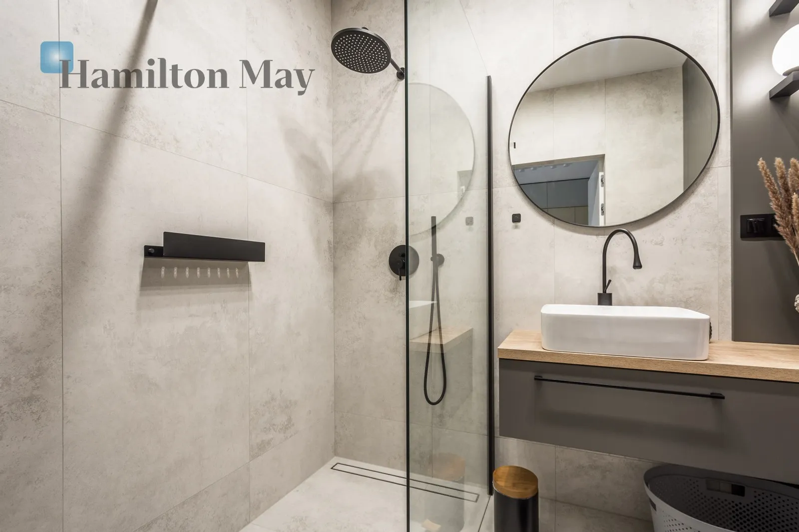 Price: 3500 PLN Bedrooms: 1 Bathrooms: 1 Size: 36m2 - slider