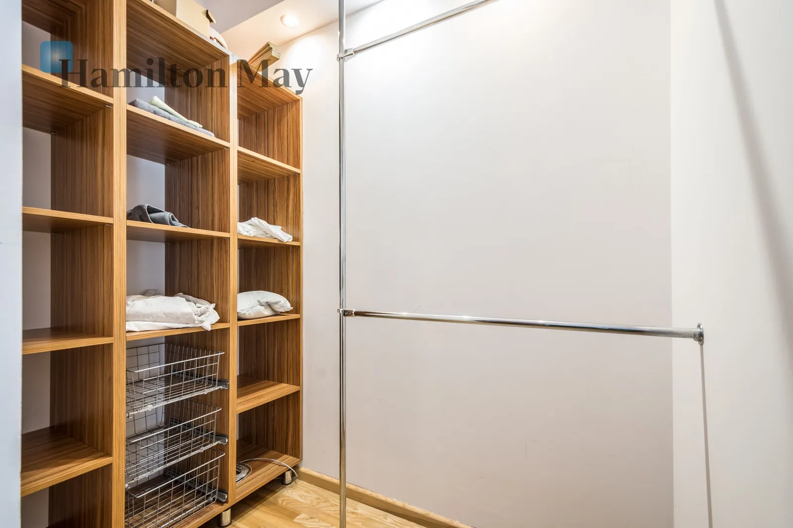 Level: 4 Price: 1665000 PLN Bedrooms: 1 Bathrooms: 1 Size: 63.91m2 - slider