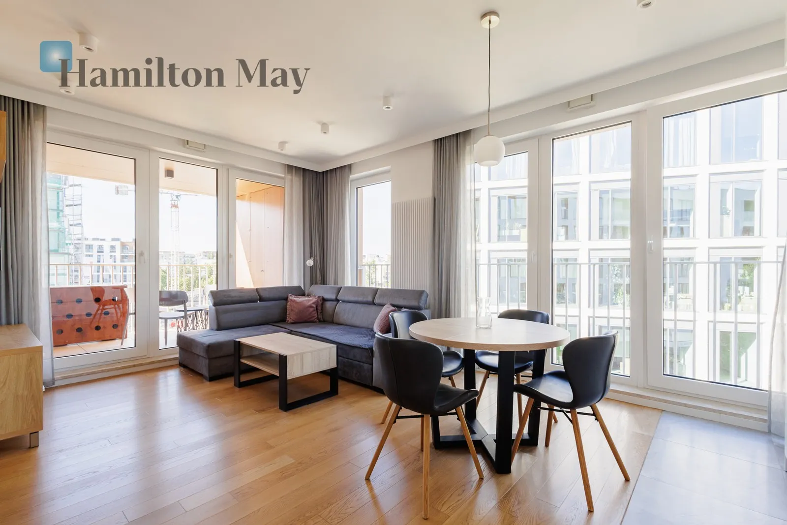 City: Warszawa Street: Chrystiana Piotra Aignera Region: Mokotów Subregion: Sielce Distance to centre: 4.65 km Level: 3 Price: 5500 PLN Bedrooms: 2 Bathrooms: 1 Size: 65m2 Price/m2: 85 PLN - slider