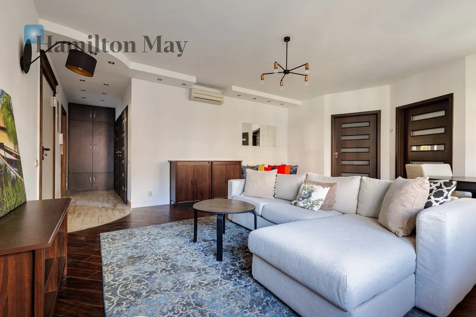 City: Warszawa Street: Bednarska Region: Śródmieście Subregion: Powiśle Distance to centre: 1.66 km Level: 1 Price: 7500 PLN Bedrooms: 2 Bathrooms: 1 Size: 89m2 - slider