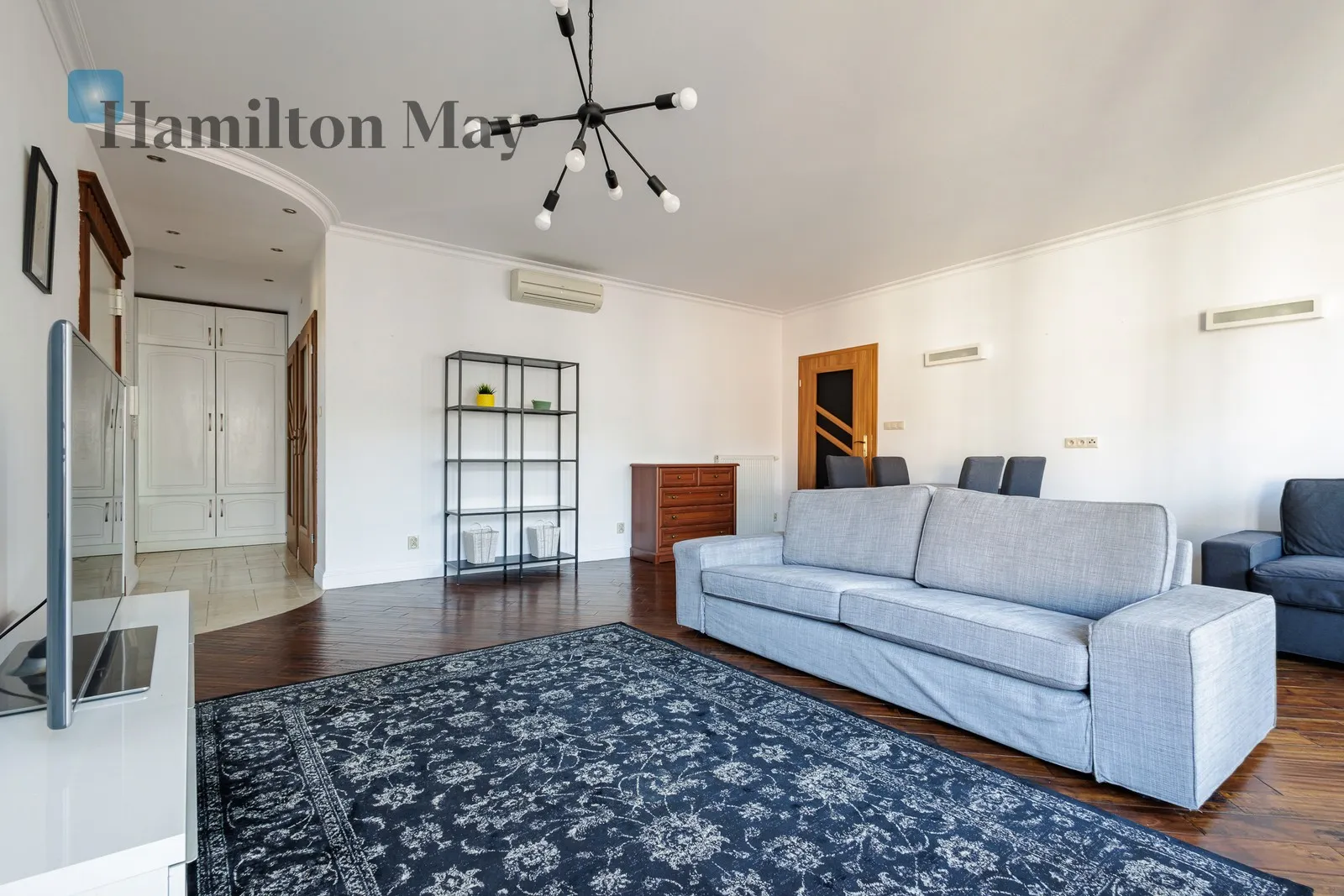 City: Warszawa Street: Bednarska Region: Śródmieście Subregion: Powiśle Distance to centre: 1.66 km Level: 3 Price: 7000 PLN Bedrooms: 1 Bathrooms: 1 Size: 89.2m2 - slider