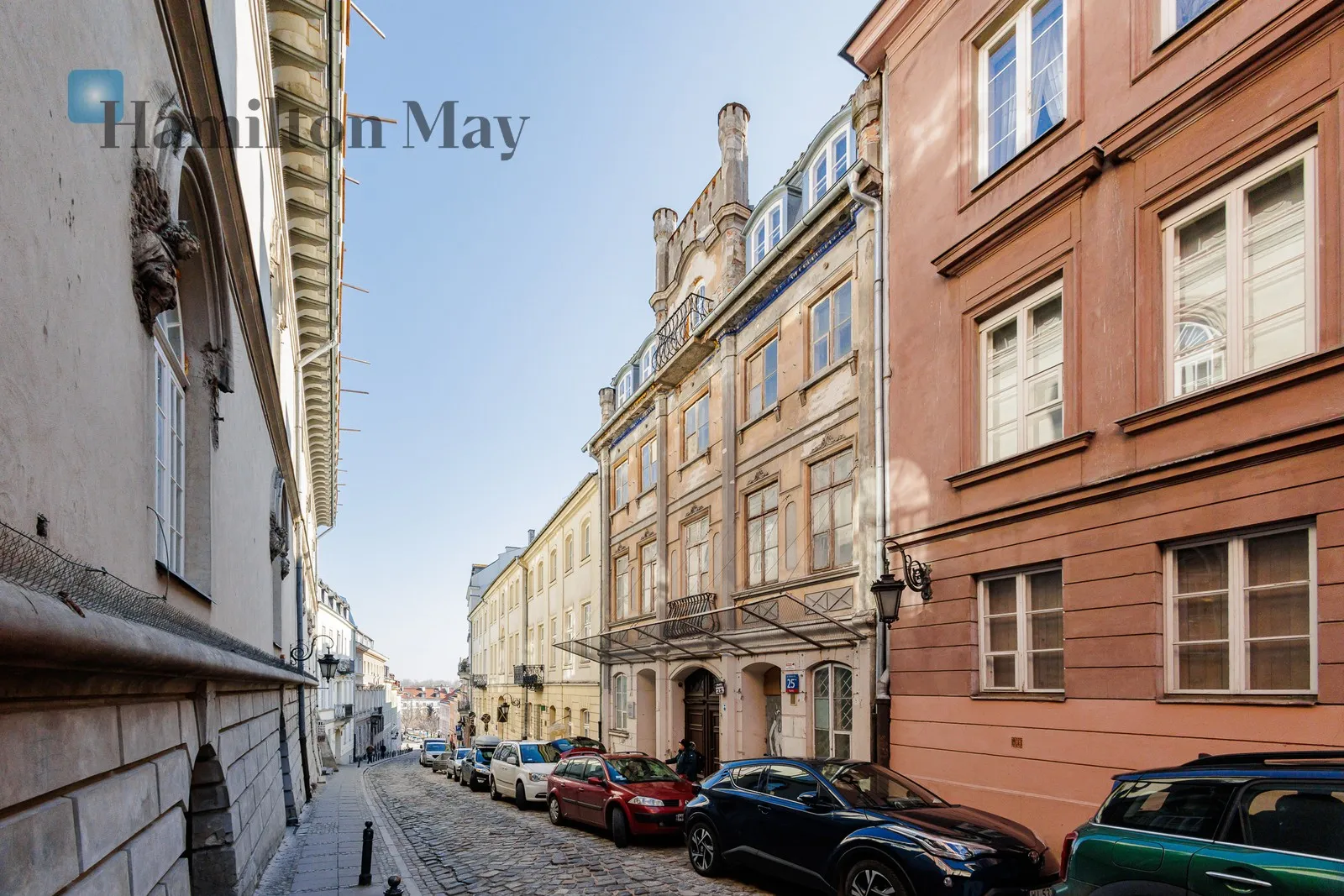 Region: Śródmieście Subregion: Powiśle Distance to centre: 1.66 km Level: 3 Price: 7000 PLN Bedrooms: 1 - slider