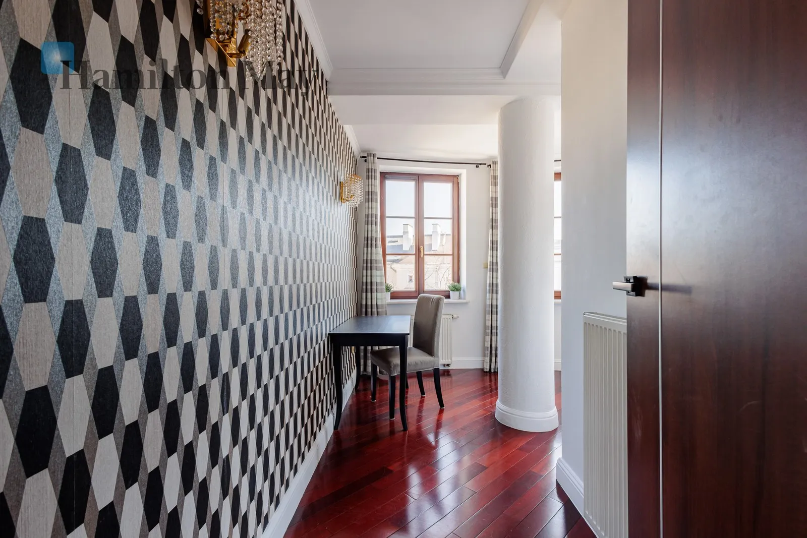 City: Warszawa Street: Bednarska Region: Śródmieście Subregion: Powiśle Distance to centre: 1.66 km Level: 4 Price: 7500 PLN - slider