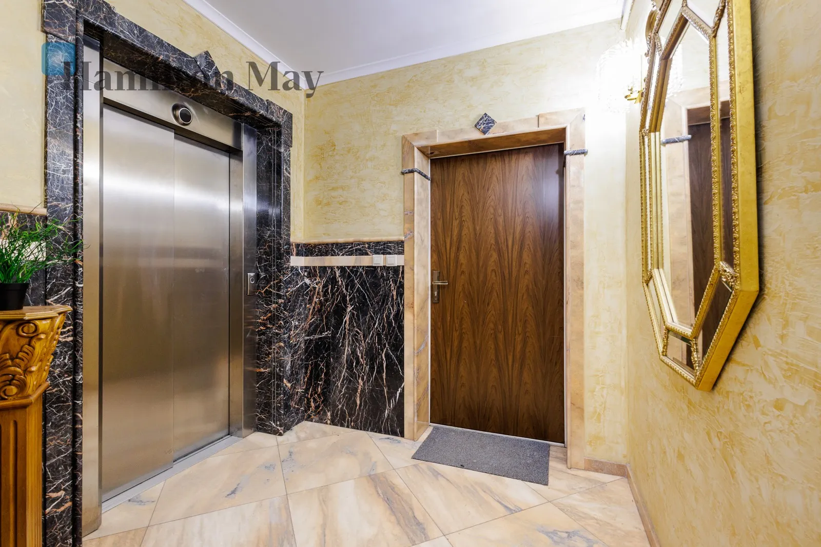 Distance to centre: 1.66 km Level: 4 Price: 7500 PLN Bedrooms: 2 Bathrooms: 1 Size: 74m2 Price/m2: 101 PLN - slider