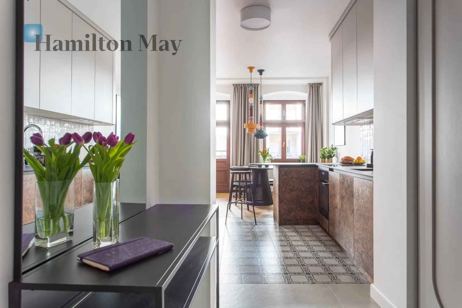 Region: Śródmieście Distance to centre: 1.63 km Level: 2 Price: 1070000 PLN Bedrooms: 1 Bathrooms: 1 Size: 40m2 Price/m2: 26750 PLN - slider