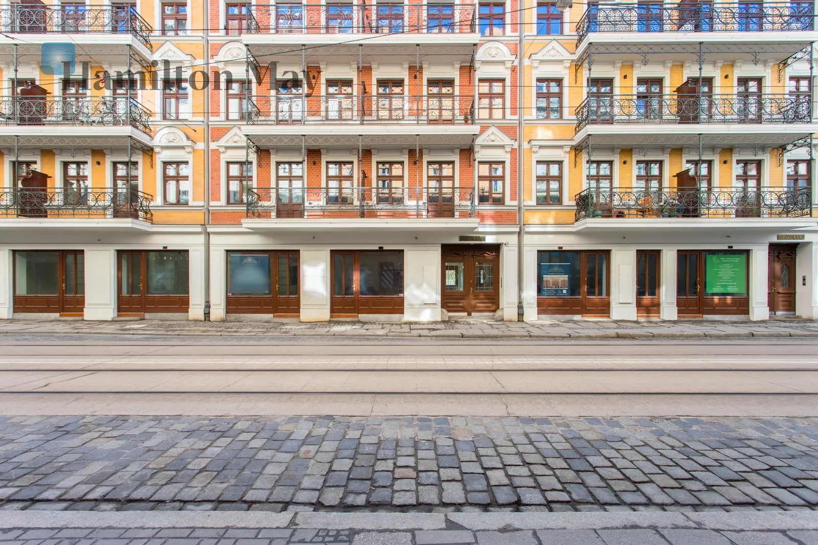 Distance to centre: 1.63 km Level: 2 Price: 1070000 PLN Bedrooms: 1 Bathrooms: 1 - slider