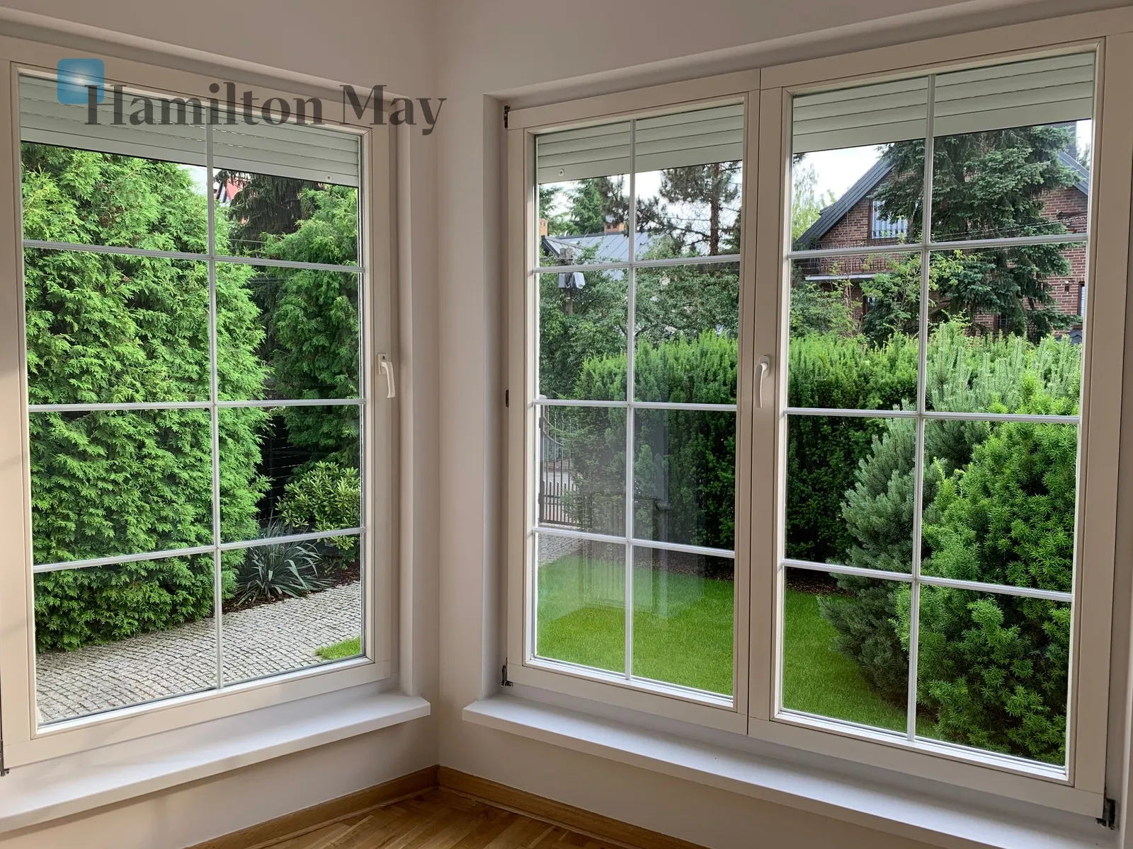 Просторий окремий будинок у Wilanów Niski - slider