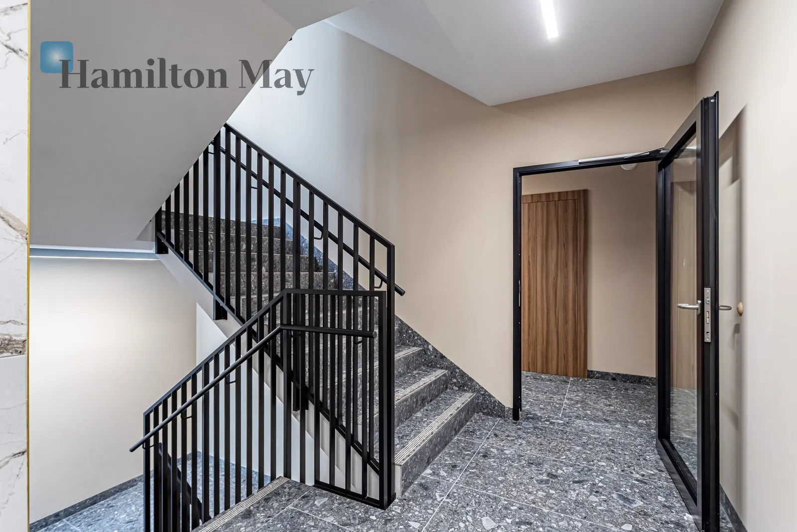 Komfortowe 3 pokoje z balkonem i parkingiem | Mokotów - slider