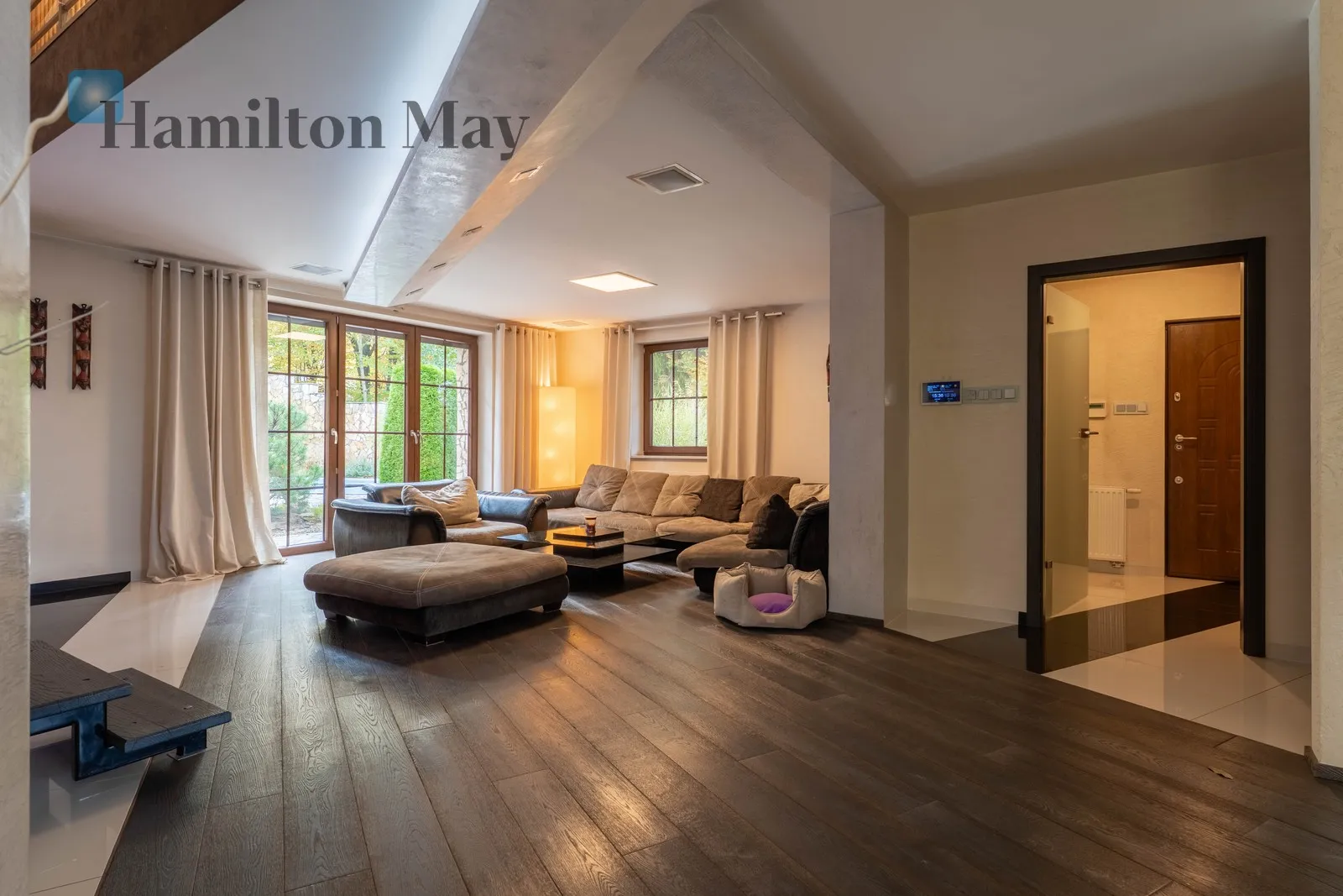 City: Krzywaczka Street: Krzywaczka Region: Krzywaczka Price: 2650000 PLN Bedrooms: 3 Bathrooms: 2 Plot size: 600m2 - slider