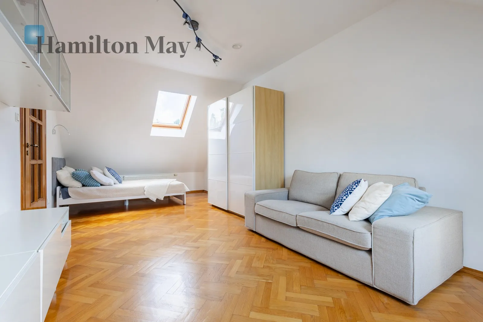 Spacious house with a garden – ready to move in - slider