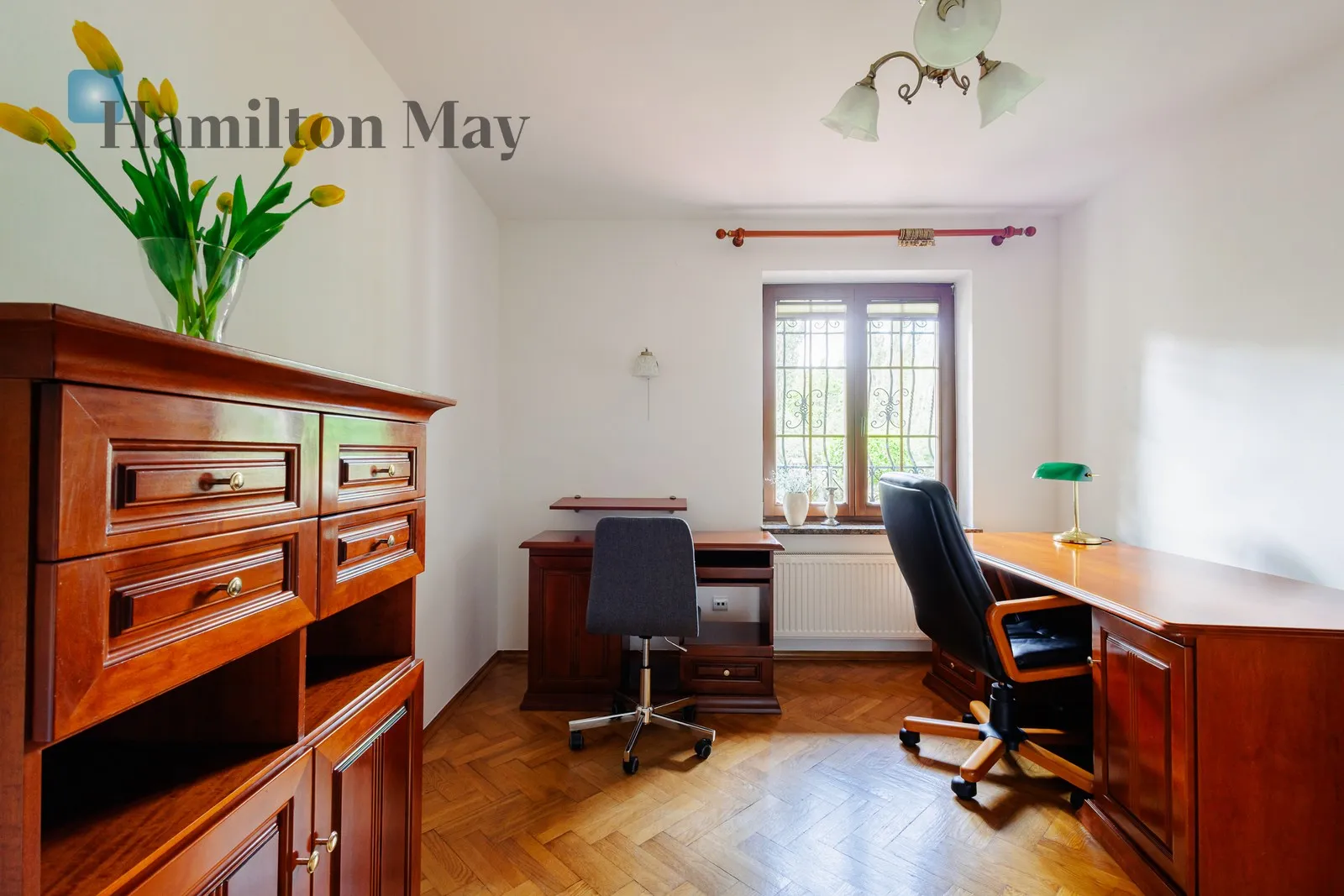 Spacious house with a garden – ready to move in - slider