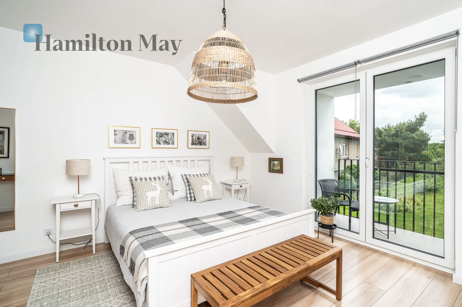 City: Więckowice Street: Lipowa Region: Więckowice Distance to centre: 15.04 km Price: 2830000 PLN - slider