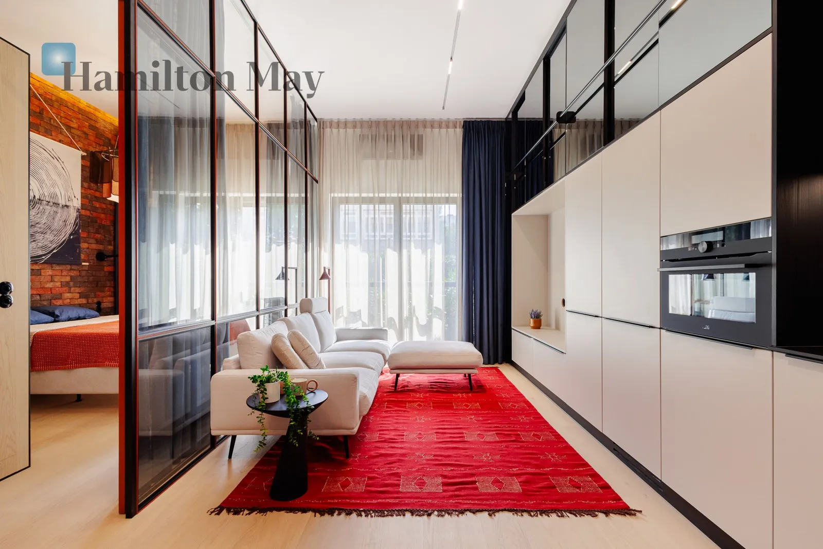 City: Warszawa Street: Szarych Szeregów Region: Wola Subregion: Czyste Distance to centre: 2.61 km Price: 1453500 PLN Bedrooms: 1 Bathrooms: 1 Size: 48m2 - slider