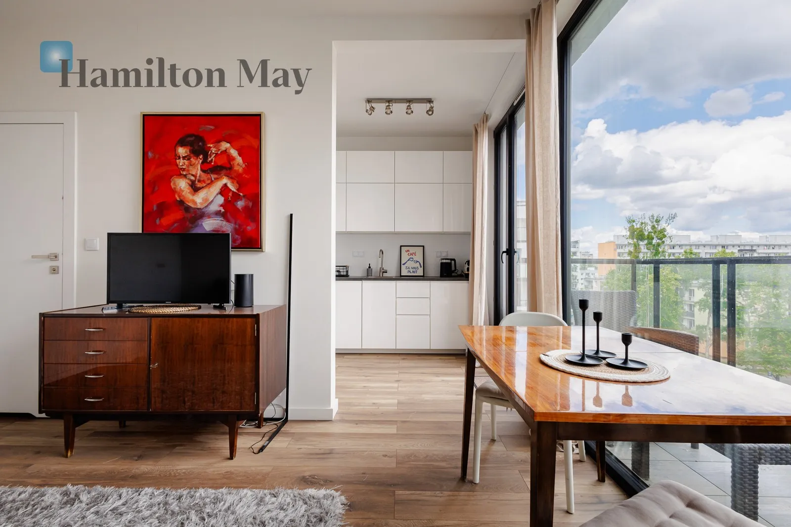 City: Warszawa Street: Dzielna Region: Wola Subregion: Nowolipki Distance to centre: 2.54 km Level: 5 Price: 3500 PLN Bedrooms: 1 - slider