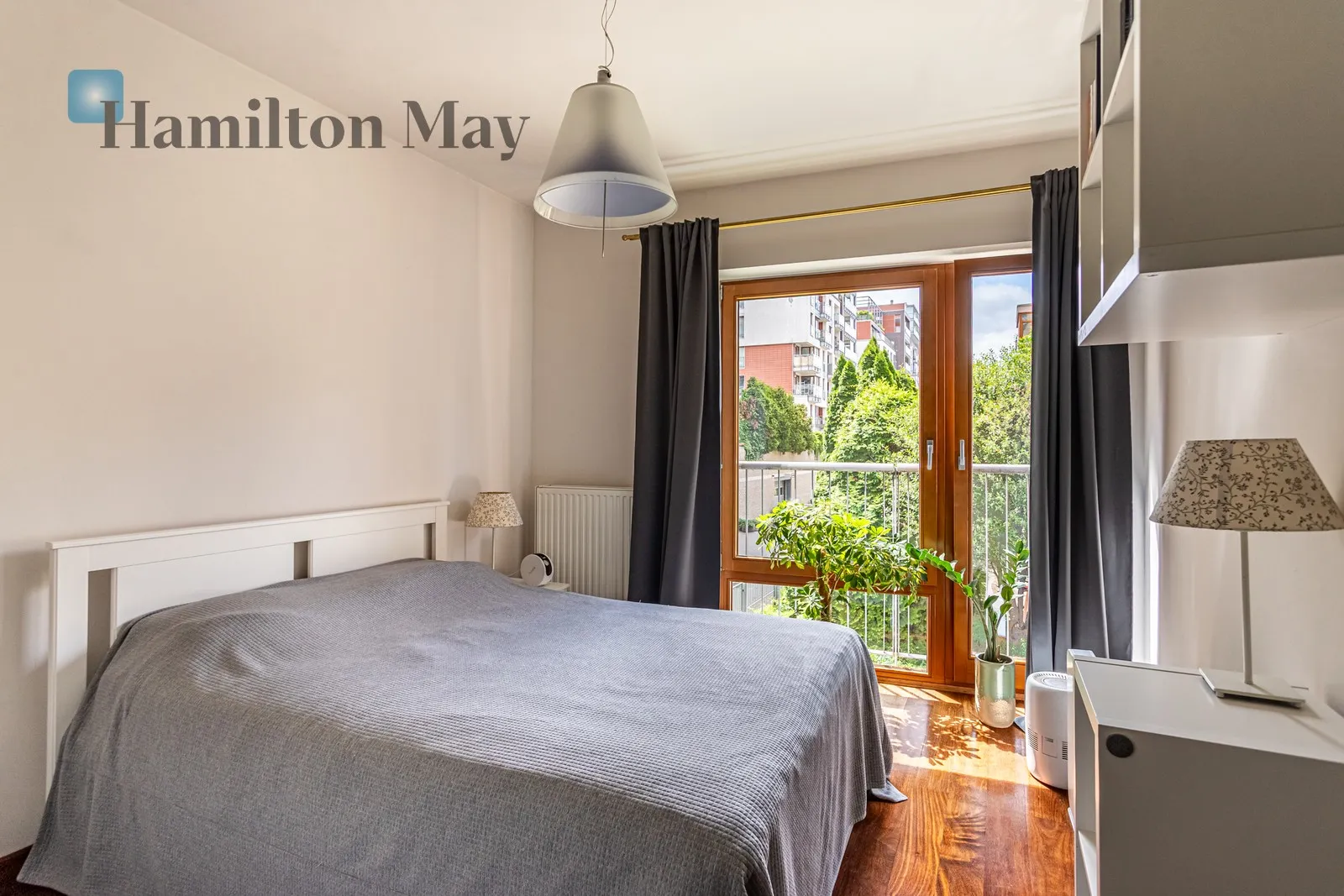 Region: Mokotów Subregion: Wyględów Distance to centre: 3.03 km Level: 1 Price: 4900 PLN Bedrooms: 1 Bathrooms: 1 - slider