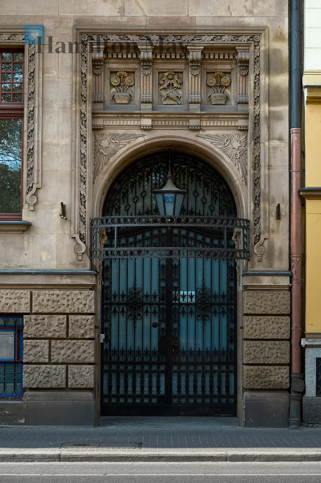 Loftowy open space o powierzchni 105 m² w historycznym Pałacyku Wiskotta - slider