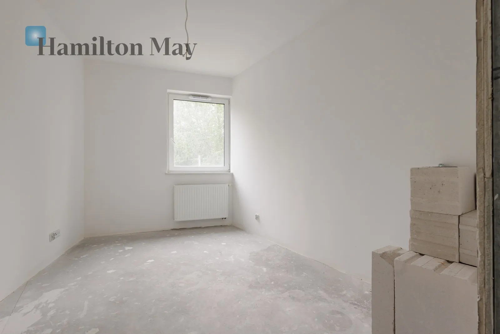 City: Warszawa Street: Taborowa Region: Ursynów Subregion: Wyczółki Distance to centre: 7.19 km Level: 2 Price: 990000 PLN Bedrooms: 2 - slider
