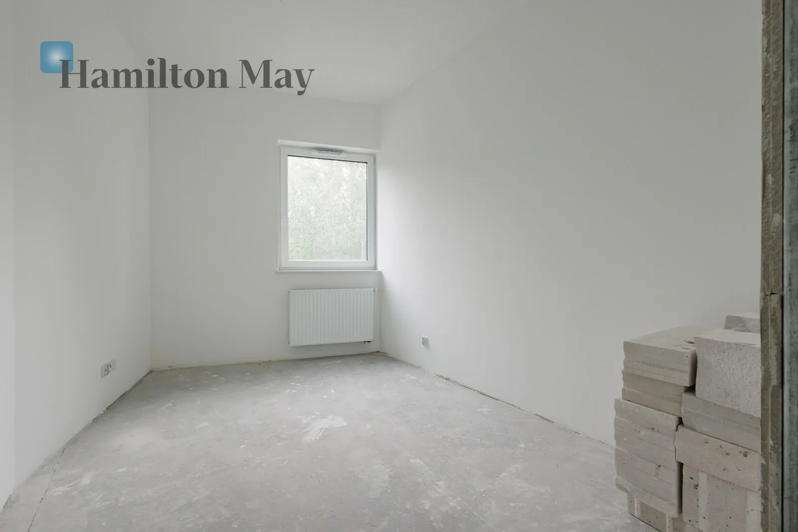 City: Warszawa Street: Taborowa Region: Ursynów Subregion: Wyczółki Distance to centre: 7.19 km Level: 1 Price: 990000 PLN Bedrooms: 2 - slider
