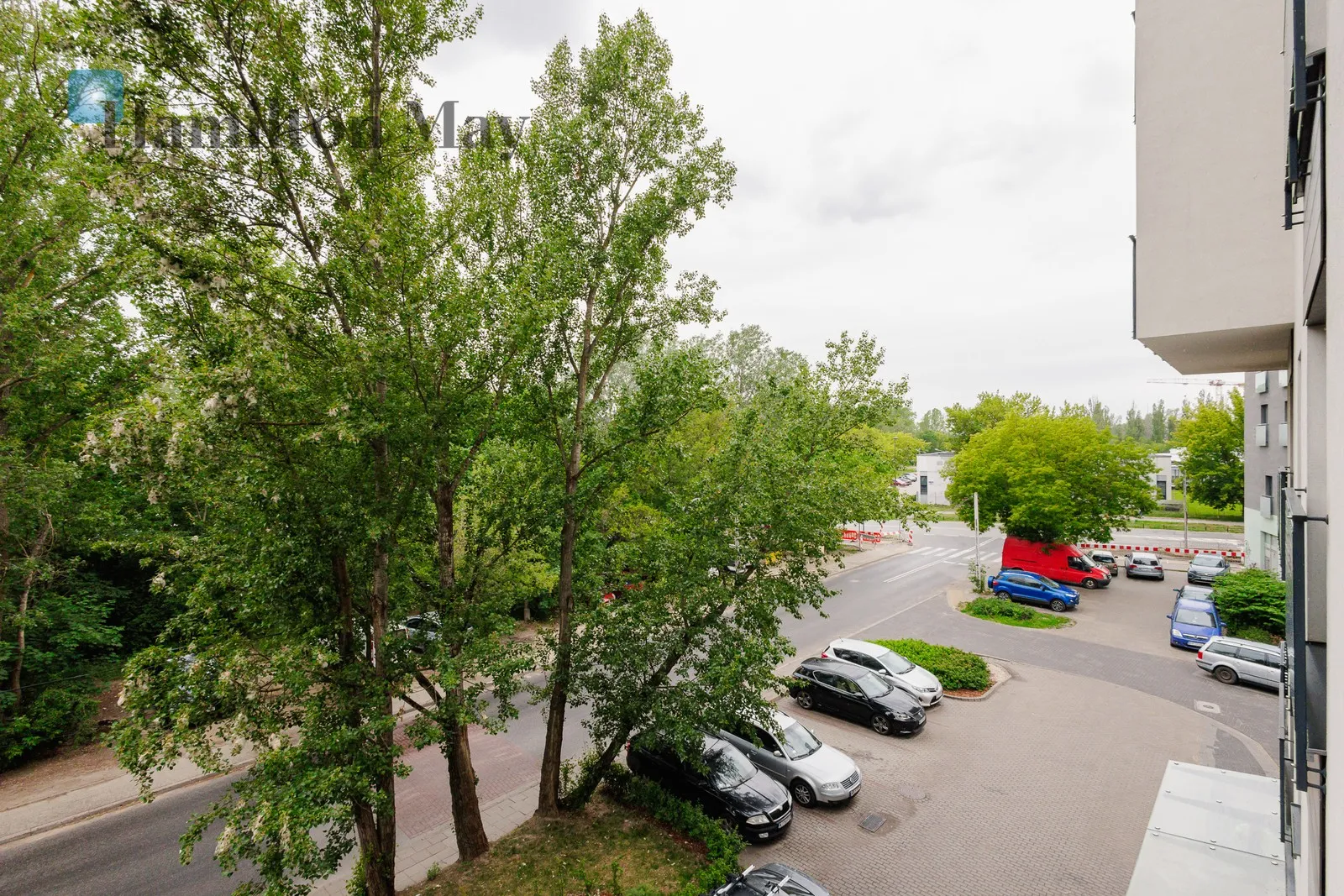 Subregion: Wyczółki Distance to centre: 7.19 km Level: 1 Price: 990000 PLN Bedrooms: 2 Bathrooms: 1 Size: 59m2 Price/m2: 16780 PLN - slider