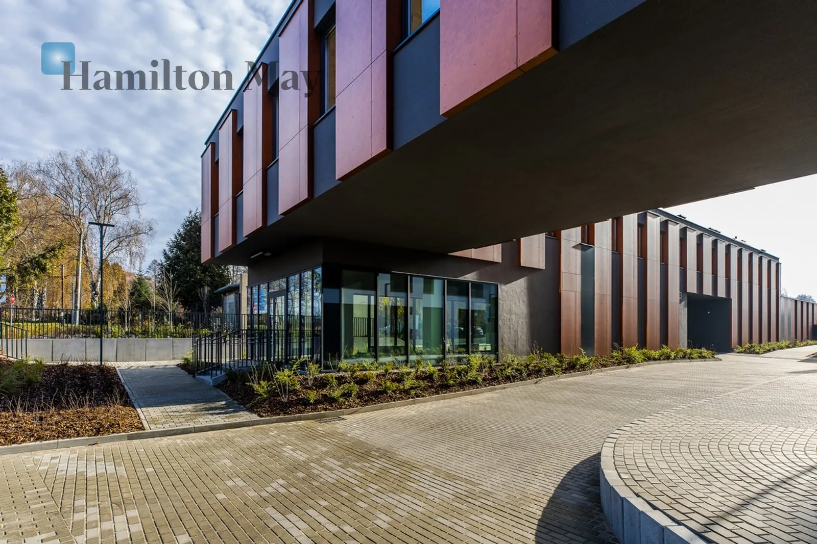 Distance to centre: 4.85 km Price: 1914725 PLN Bedrooms: null Bathrooms: null Plot size: nullm2 - slider