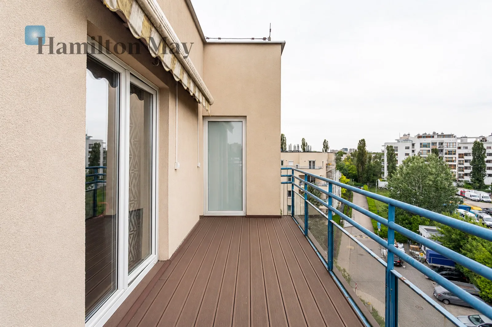 Level: 5 Price: 1538000 PLN Bedrooms: 2 Bathrooms: 1 - slider