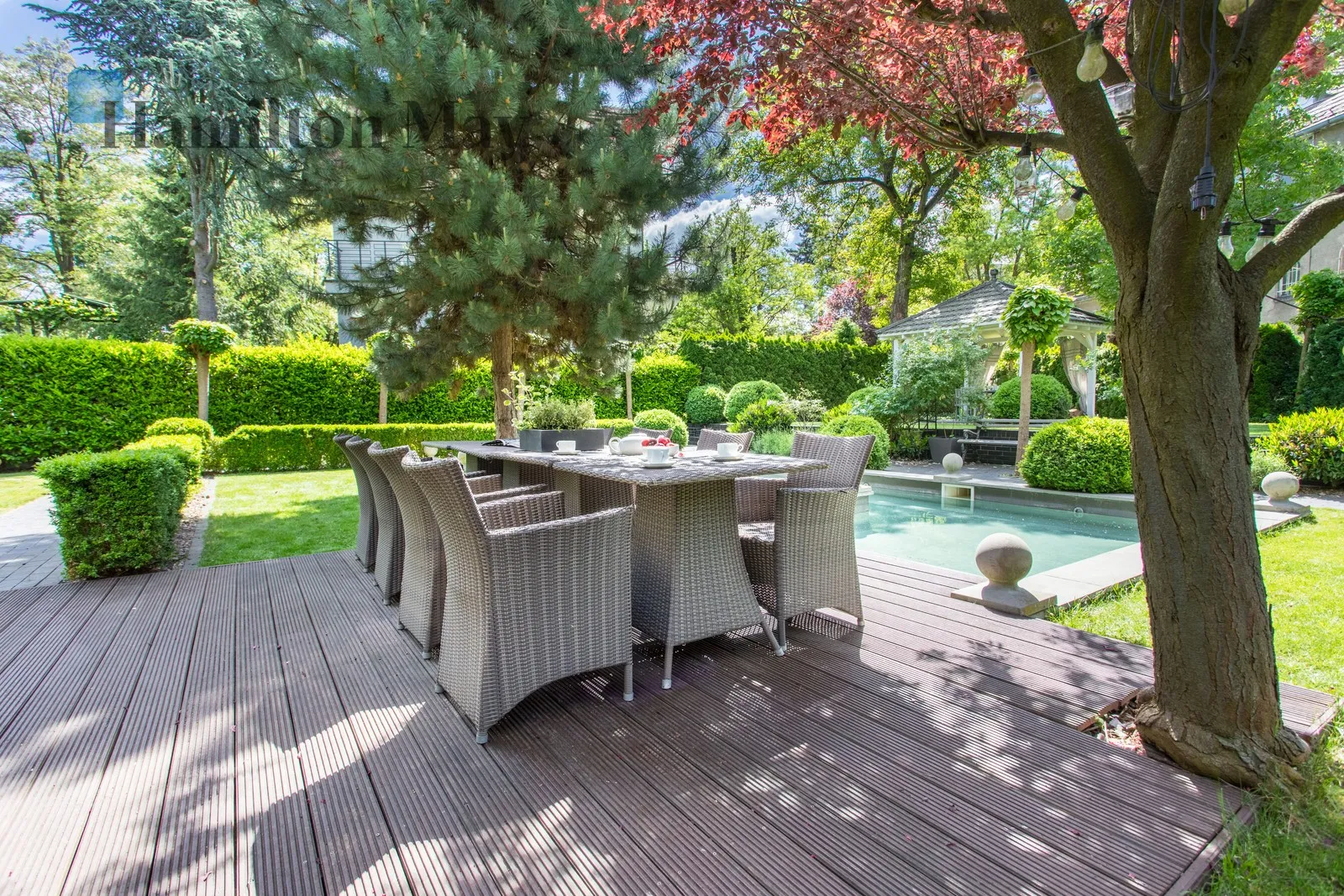 Subregion: Zalesie Distance to centre: 3.8 km Price: 8990000 PLN - slider