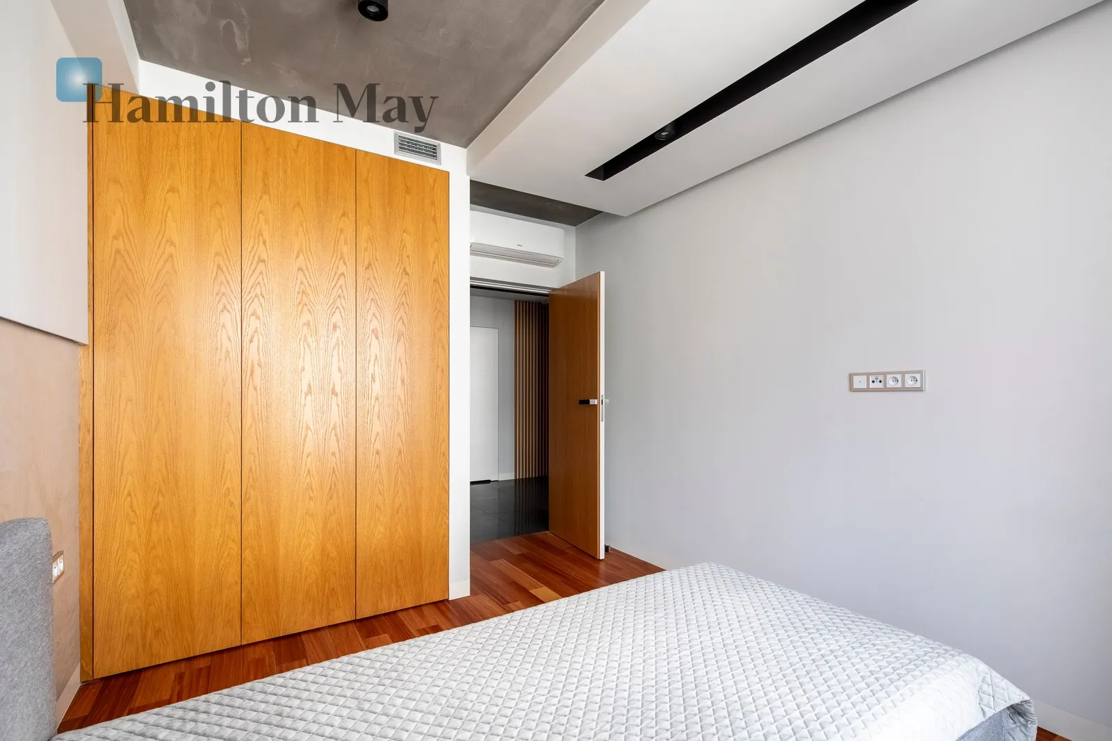 Luxurious, spacious 3-room apartment in a modern investment in Podgórze Park Hill - slider