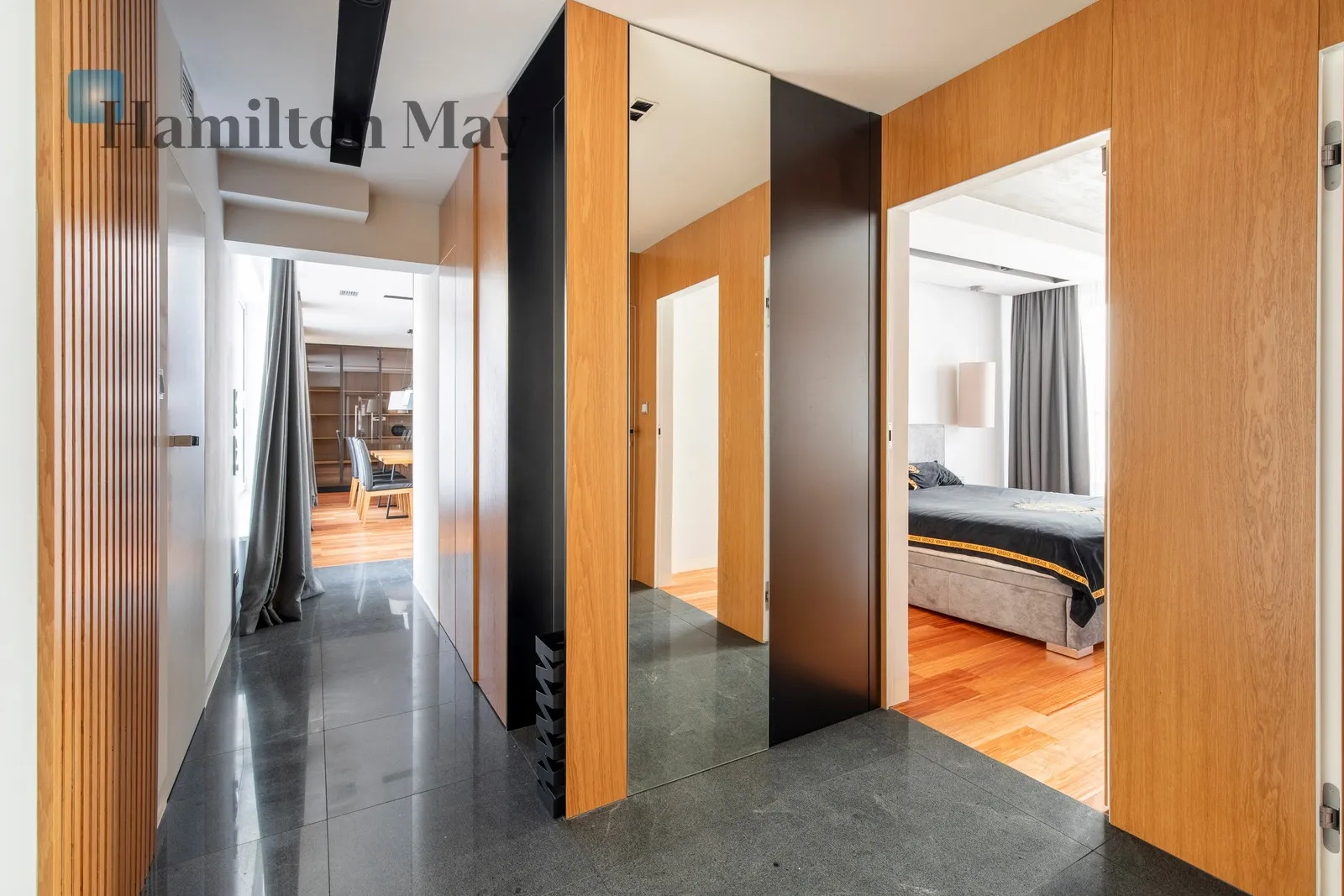 Luxurious, spacious 3-room apartment in a modern investment in Podgórze Park Hill - slider