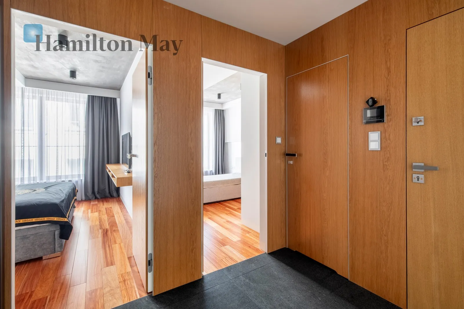 Luxurious, spacious 3-room apartment in a modern investment in Podgórze Park Hill - slider
