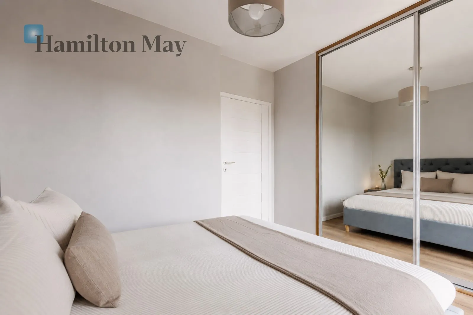 Street: Szwedzka Region: Praga-Północ Subregion: Nowa Praga Distance to centre: 4.54 km Level: 5 Price: 800000 PLN Bedrooms: 1 Bathrooms: 1 Size: 40m2 Price/m2: 20000 PLN - slider