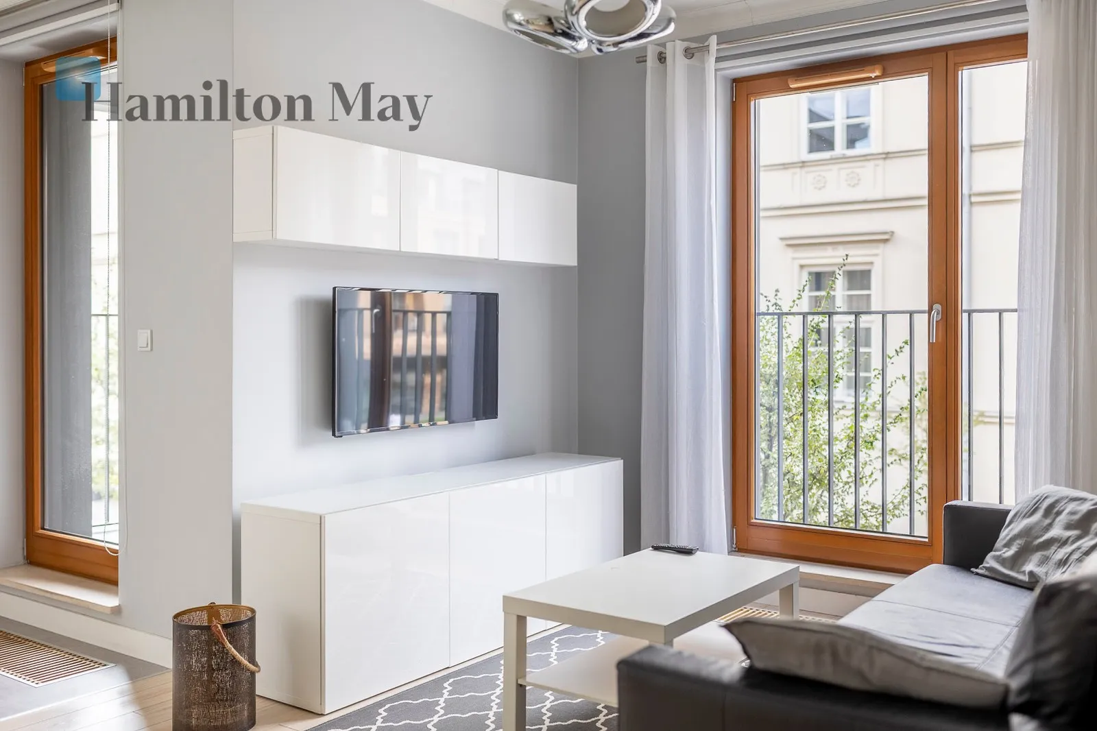 Stylish two-bedroom apartment with a balcony | Browar Lubicz | Old Town - slider