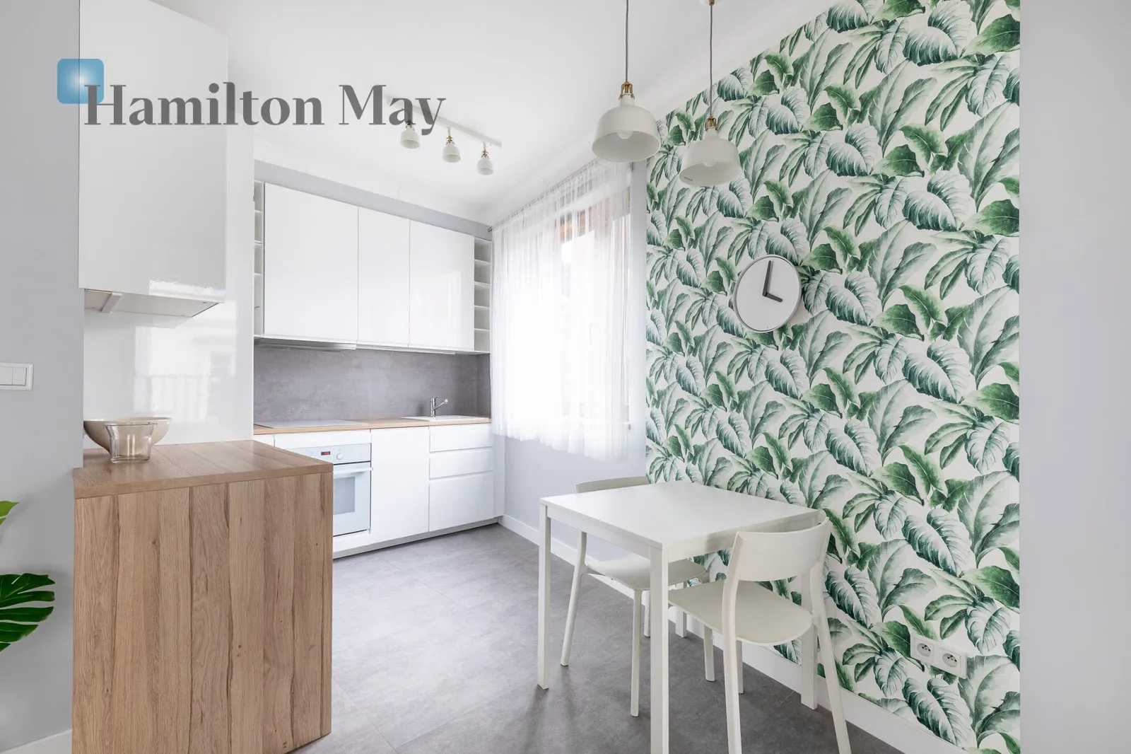 Stylish two-bedroom apartment with a balcony | Browar Lubicz | Old Town - slider