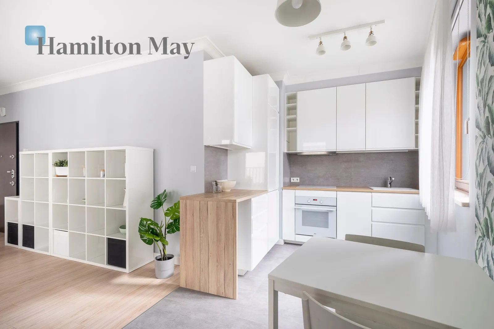 Stylish two-bedroom apartment with a balcony | Browar Lubicz | Old Town - slider